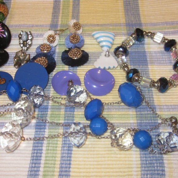 Blue Jewelry Bundle with Premiere Designs - Picture 4 of 4